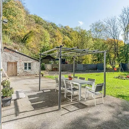 A Fleur De L'eau Blanche De Caractere Ferienhaus *