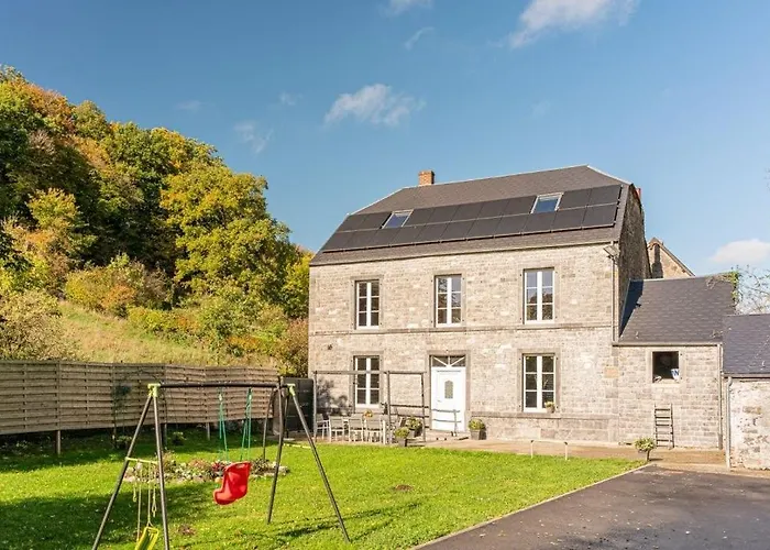 A Fleur De L'eau Blanche De Caractere