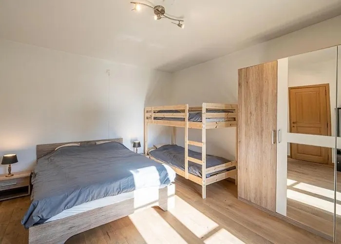 Ferienhaus A Fleur De L'eau Blanche De Caractere