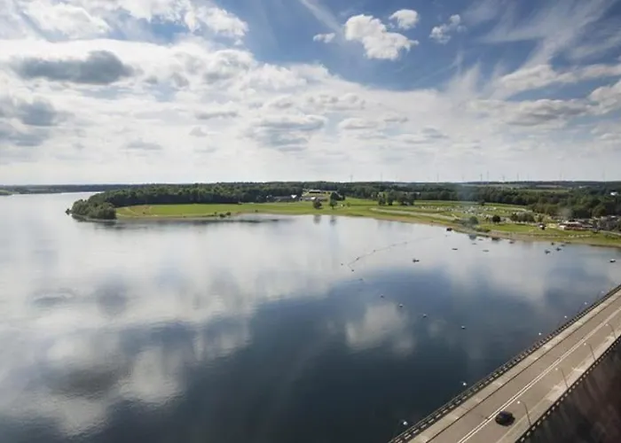 Ferienhaus A Fleur De L'eau Blanche De Caractere *