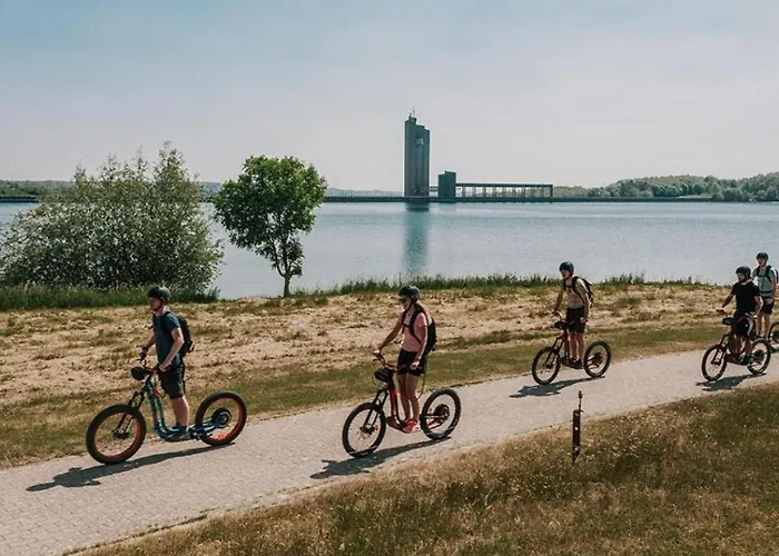 A Fleur De L'eau Blanche De Caractere Ferienhaus Chimay